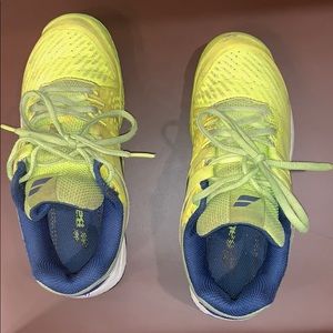 Babolat tennis sneakers boy size 2